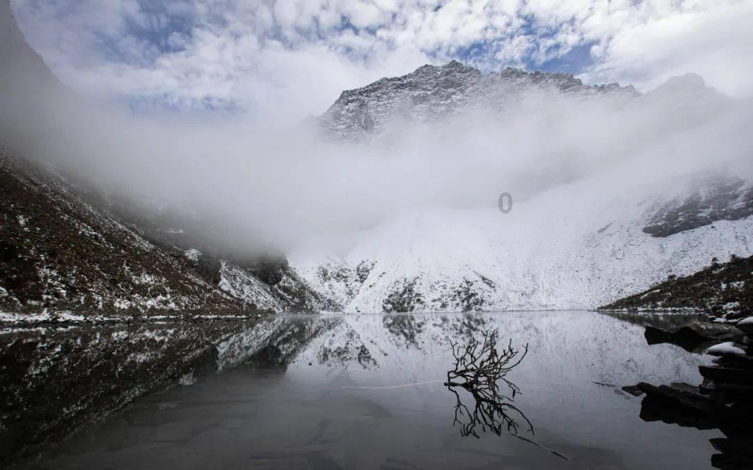 首届吉林松花江冰上马拉松｜冰雪马拉松挑战赛半马冠军孙宗扬：很开心来到大美吉林