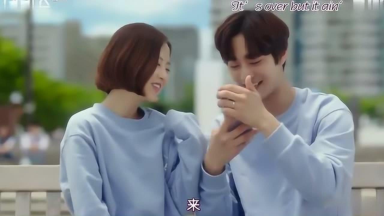 莫雷托:拜仁在圣诞后电话咨询邓弗里斯的价格,但之后就没进展了
