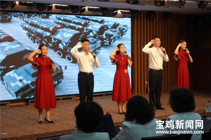 南明区中曹司街道关工委开展“声声慰问送温暖 浓浓关怀聚党心”活动